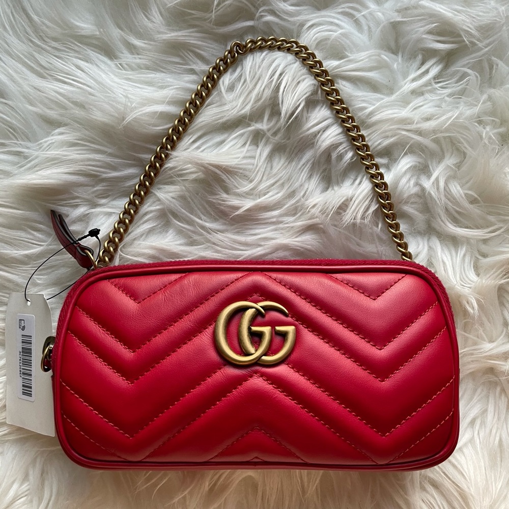 NWT GUCCI 🥰MARMONT MINI CHAIN BAG 😍